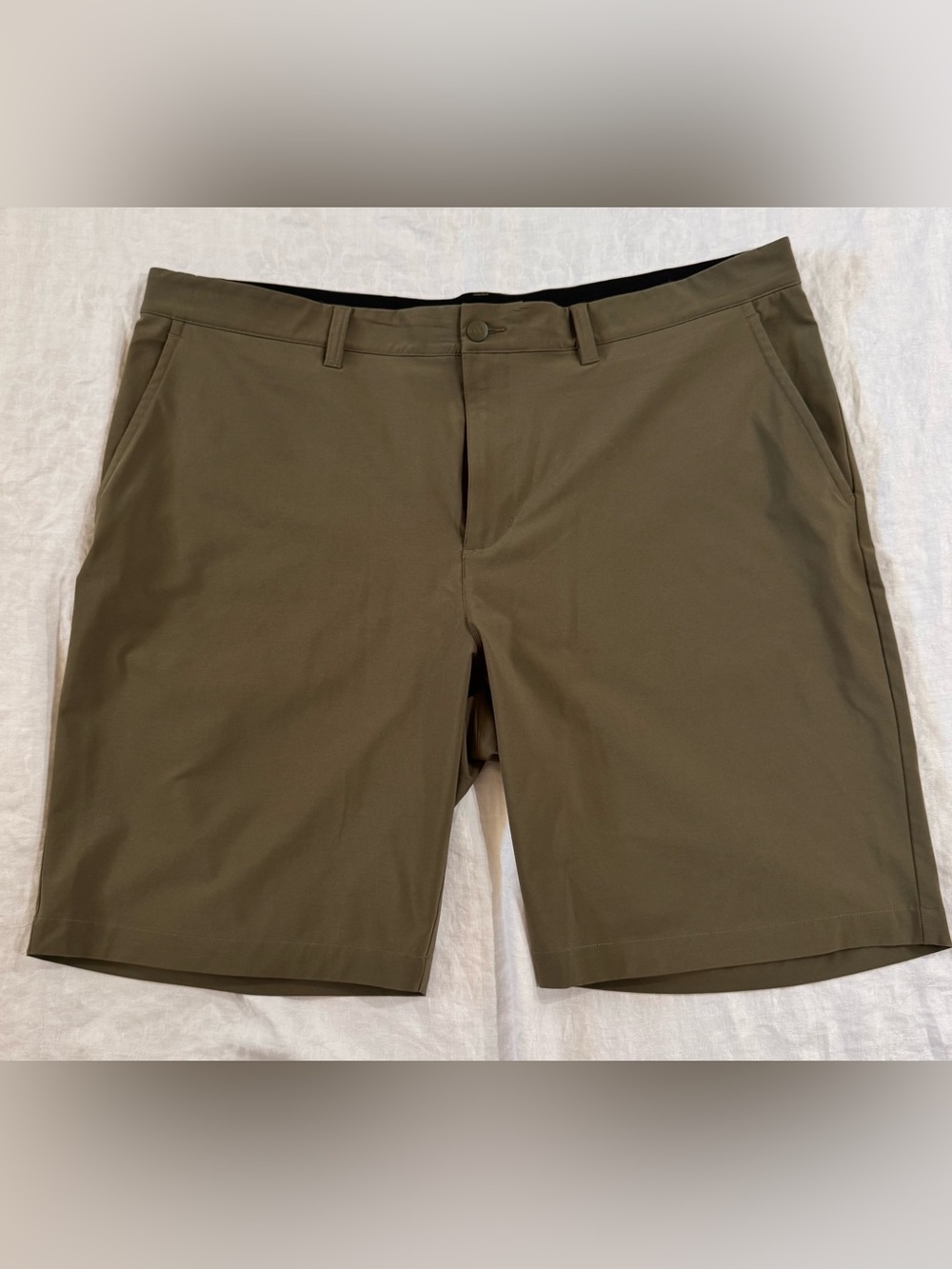 adidas Ultimate365 10-Inch Golf Shorts Olive Strata 40
